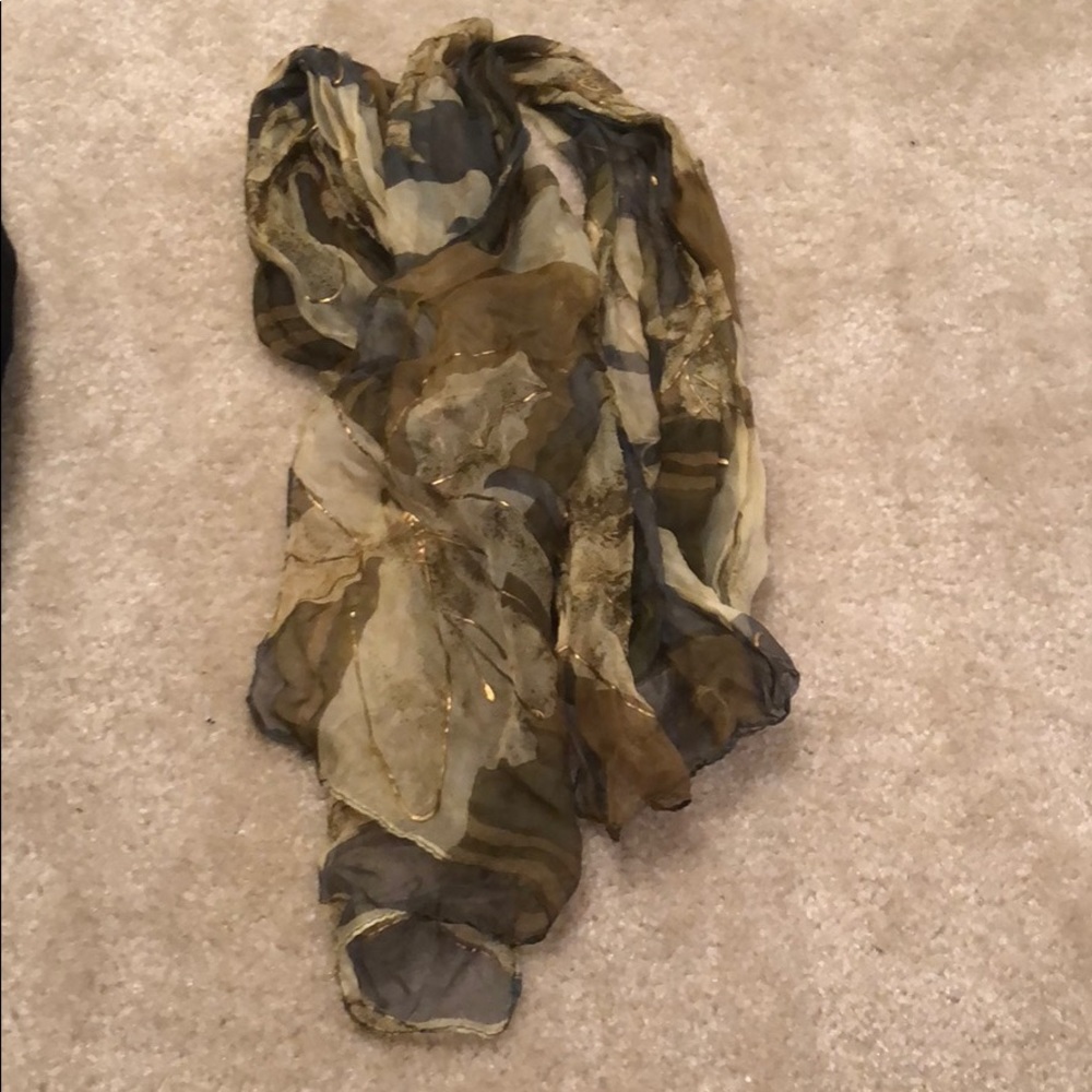 Scarf